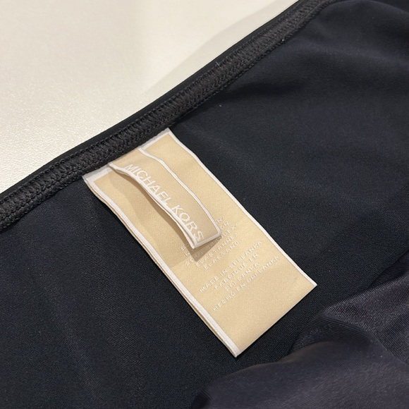 Classic Michael Kors bikini with gold chain intertwined into the straps. 14 - Picture 5 of 15